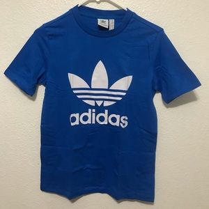 Adidas tee